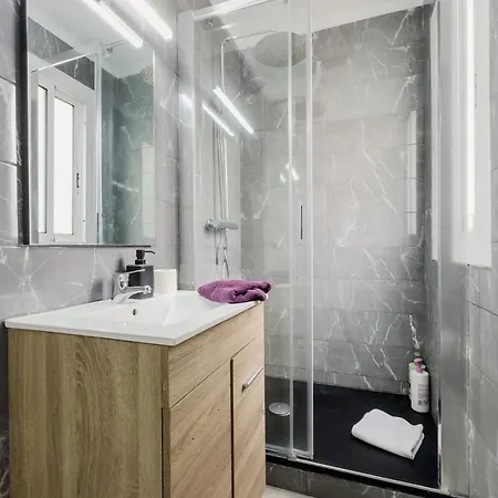 Bed&bcn Mas Apartment L’Hospitalet de Llobregat